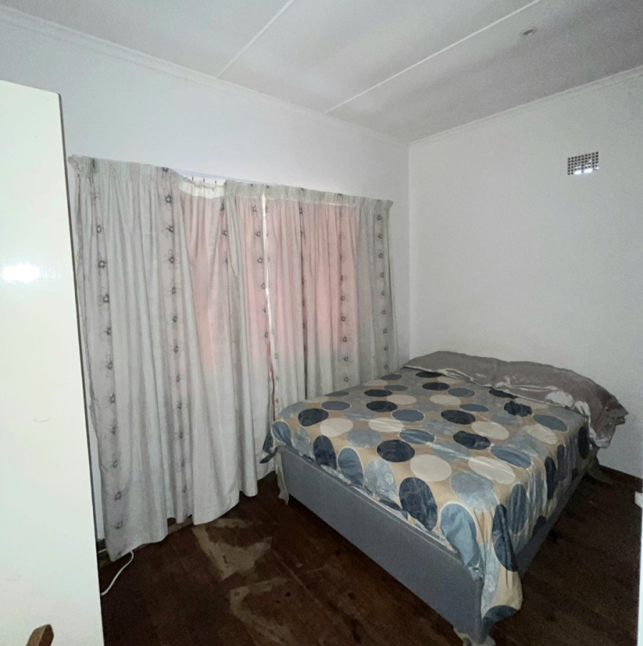 To Let 3 Bedroom Property for Rent in Bothasrus Eastern Cape